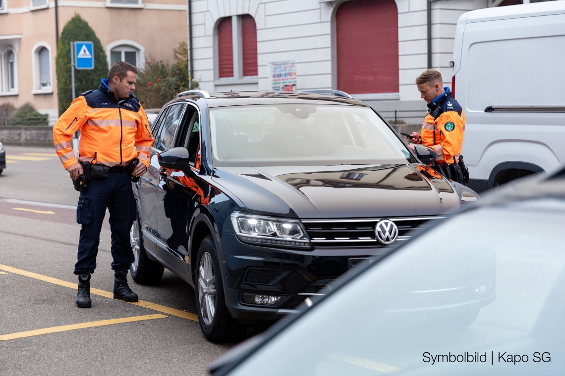 Symbolbild Verkehrskontrolle